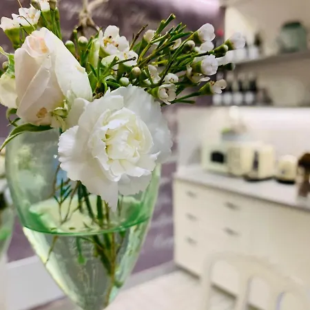 Kal Kove Vendeghaz Es Borteka * Köveskál