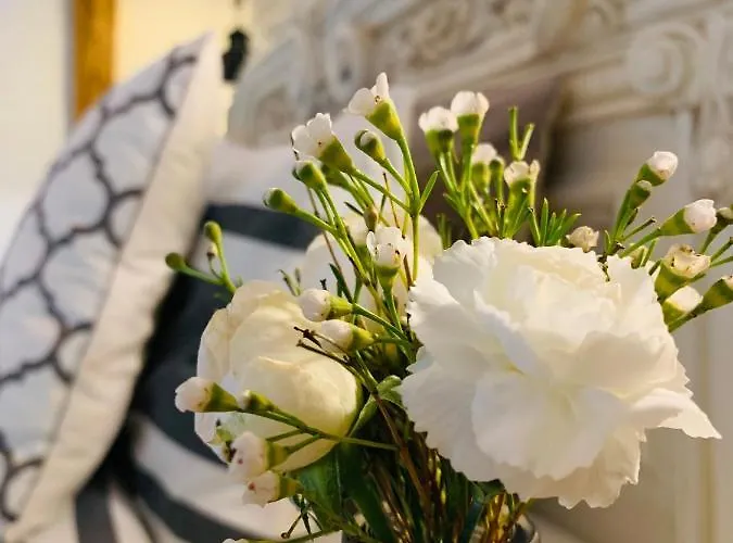 Kal Kove Vendeghaz Es Borteka Köveskál