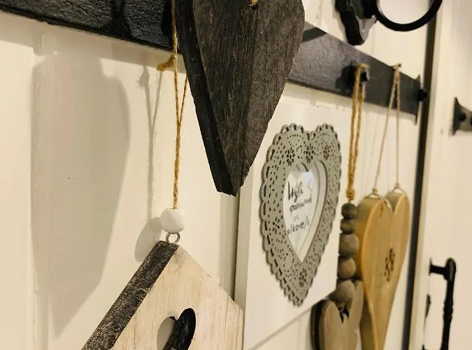 Kal Kove Vendeghaz Es Borteka Köveskál