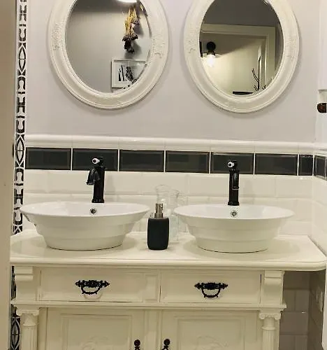 Kal Kove Vendeghaz Es Borteka בית נופש